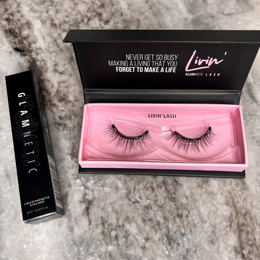 GLAMNETIC 
LIVIN’ LASHES (MAGNETIC) & FULL SIZE LIQUID MAGNETIC EYELINER
NEW
